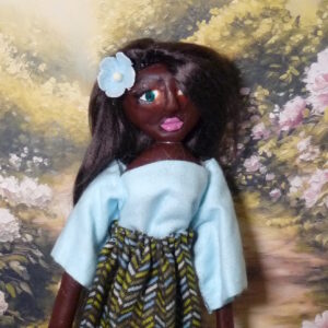 Aicha - Doll with blue and green dress