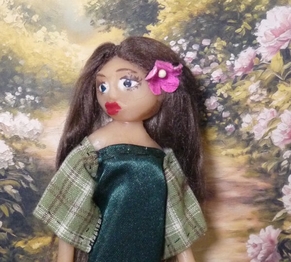 Asta - Doll with green dress