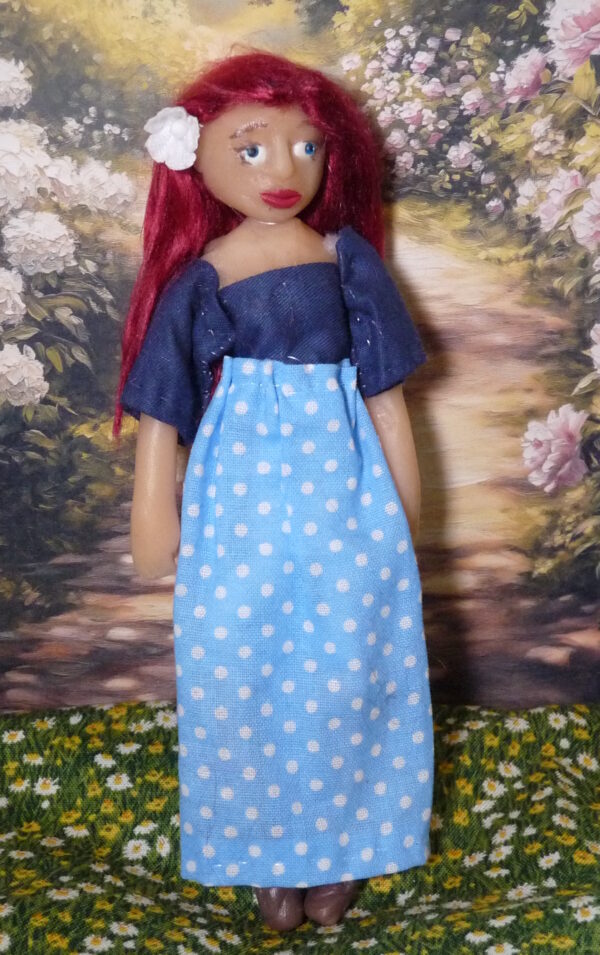 Beatrice - Doll with blue skirt and red hair - Image 2