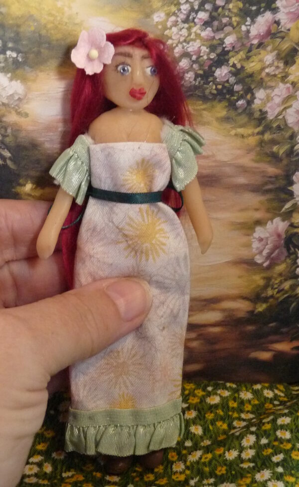 Celia - Doll with red long hair - Image 4