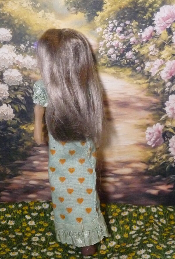 Hilma - Doll with silvery blonde hair - Image 3