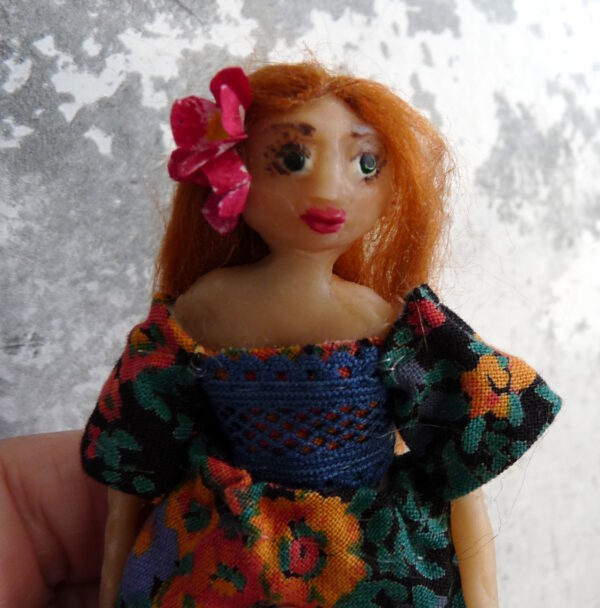 Malva - Young girl with reddish hair