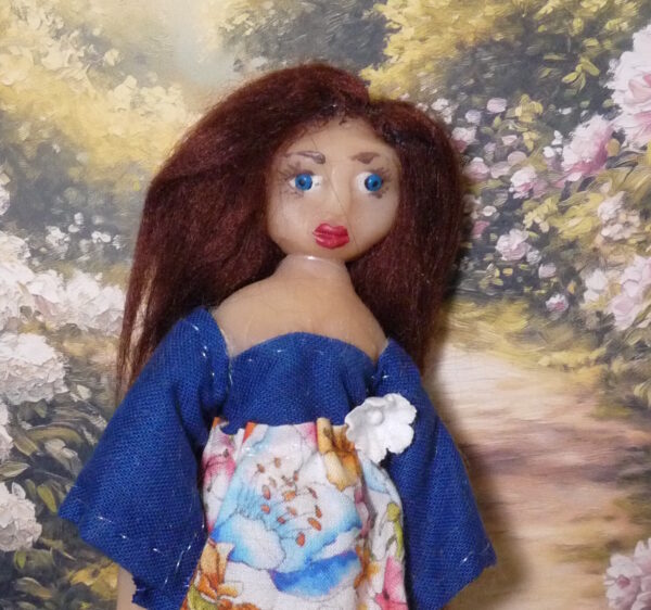Mandy  - Doll with reddish brown hair