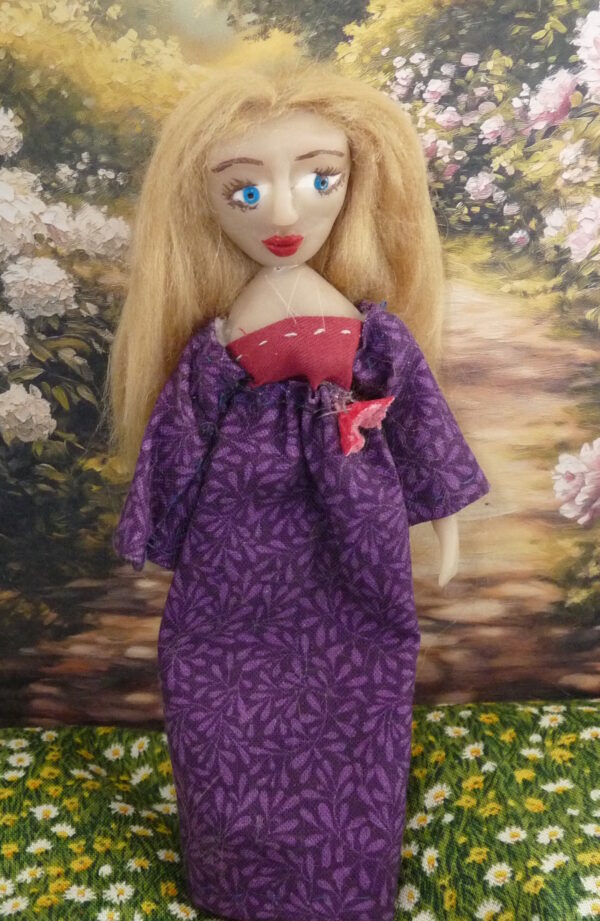 Agneta -Doll in purple dress - Image 2