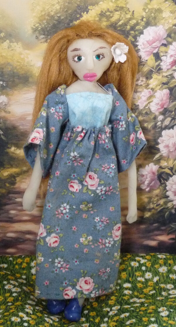 Annie - Doll in blue dress with roses - Image 2