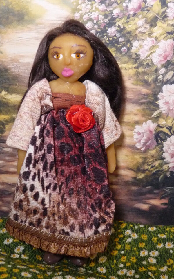 Annika - Doll in patterned dress - Image 2