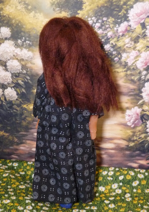 Antonella - Doll in black and blue dress - Image 3
