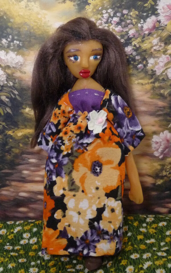 Ayra - Doll in orange and purple dress - Image 2