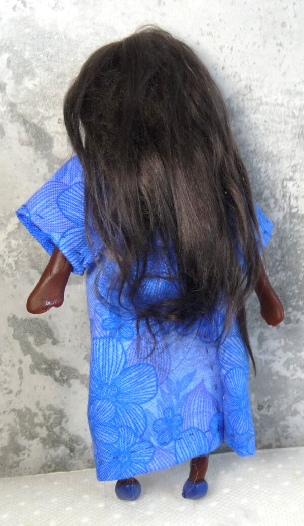 Calina - Doll in blue dress - Image 3
