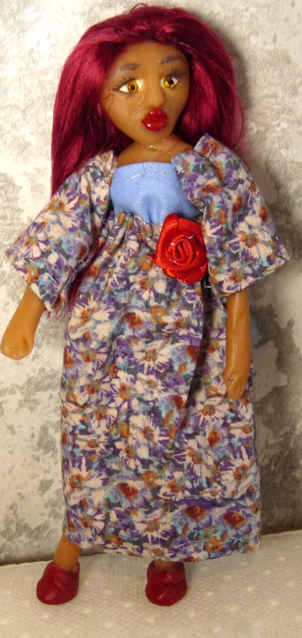Camilla - Doll in purple and blue dress - Image 2
