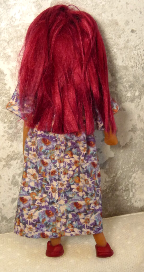 Camilla - Doll in purple and blue dress - Image 3