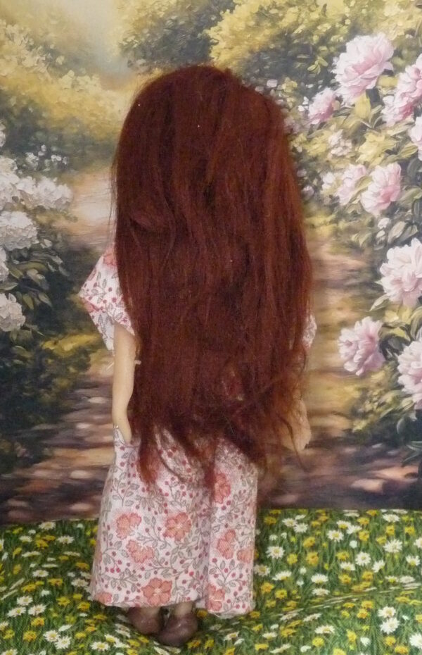 Diana - Doll in apricot and brown dress - Image 3