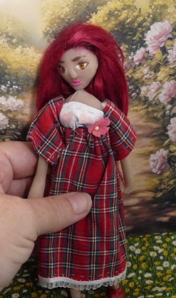 Elena - Doll with red hair and checkered dress - Image 4