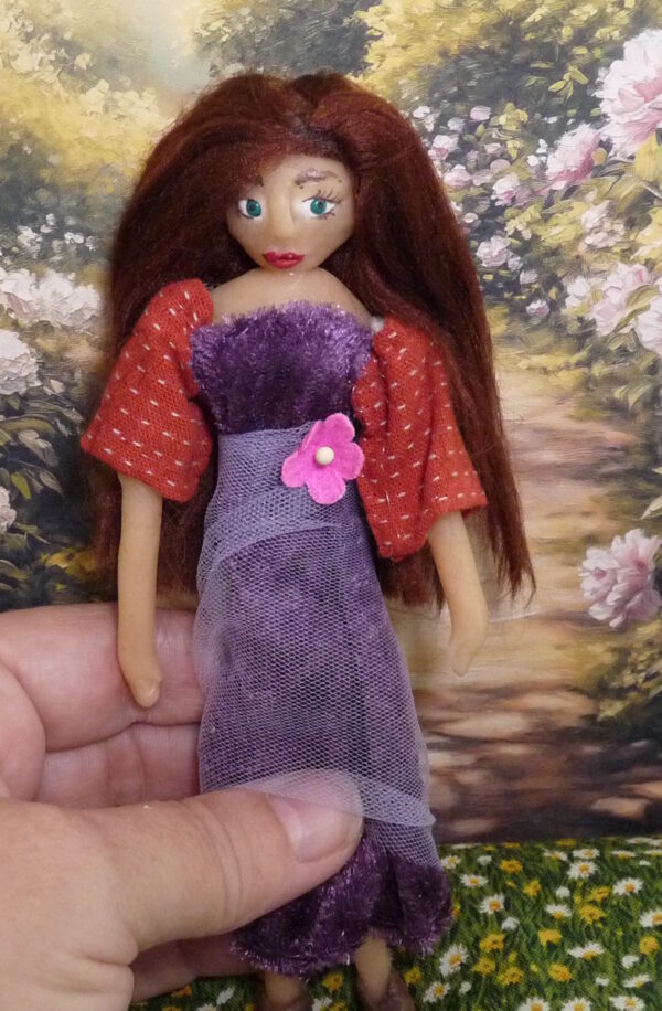 Elodie - Doll in purple and red dress - Image 4