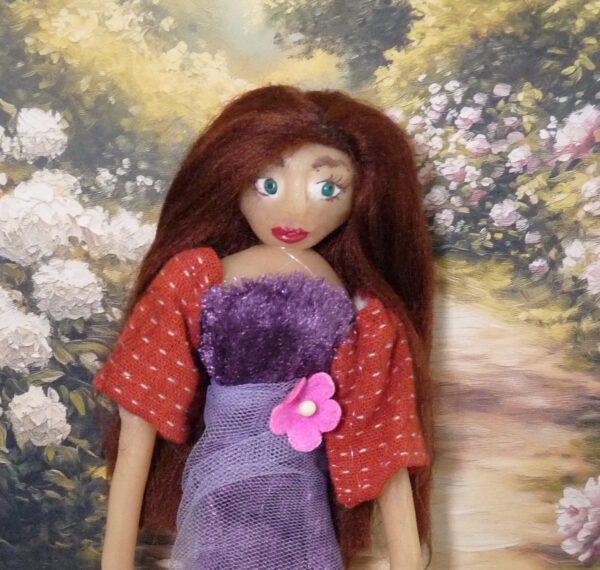 Elodie - Doll in purple and red dress