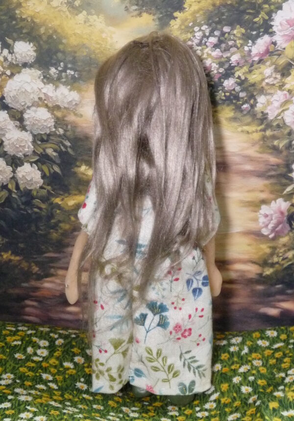 Erica - Doll with flowery dress - Image 3