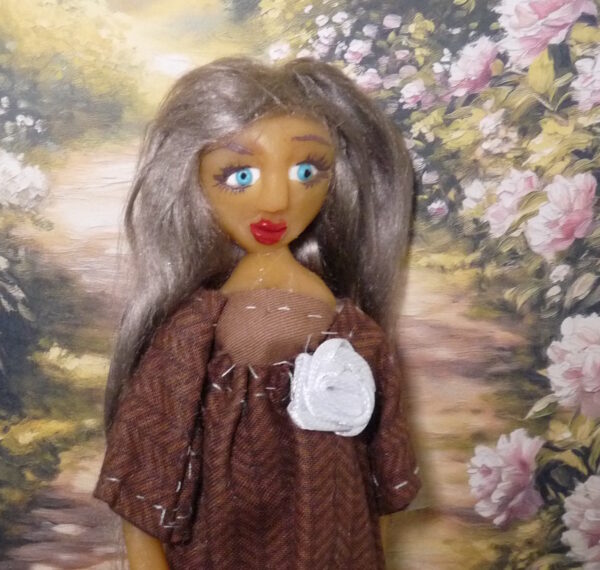 Fleur - Doll with brown dress