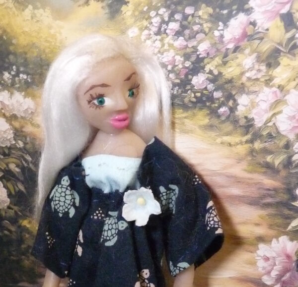 Hanna - Doll in dark blue dress with turtles