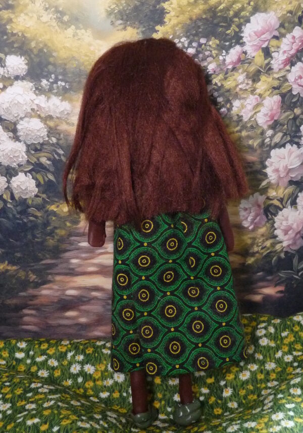 Jacee - Doll in green and black dress - Image 4