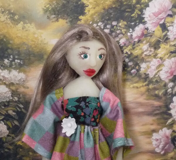 Jessie - Doll in checkered dress