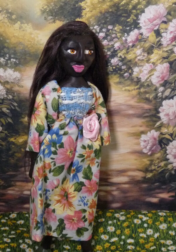 Marisol - Doll with blue and pink dress - Image 2
