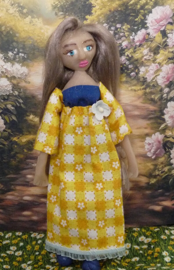 Orla - Doll in yellow dress - Image 2