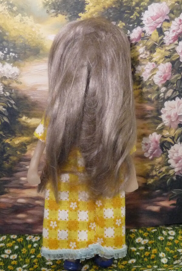 Orla - Doll in yellow dress - Image 3