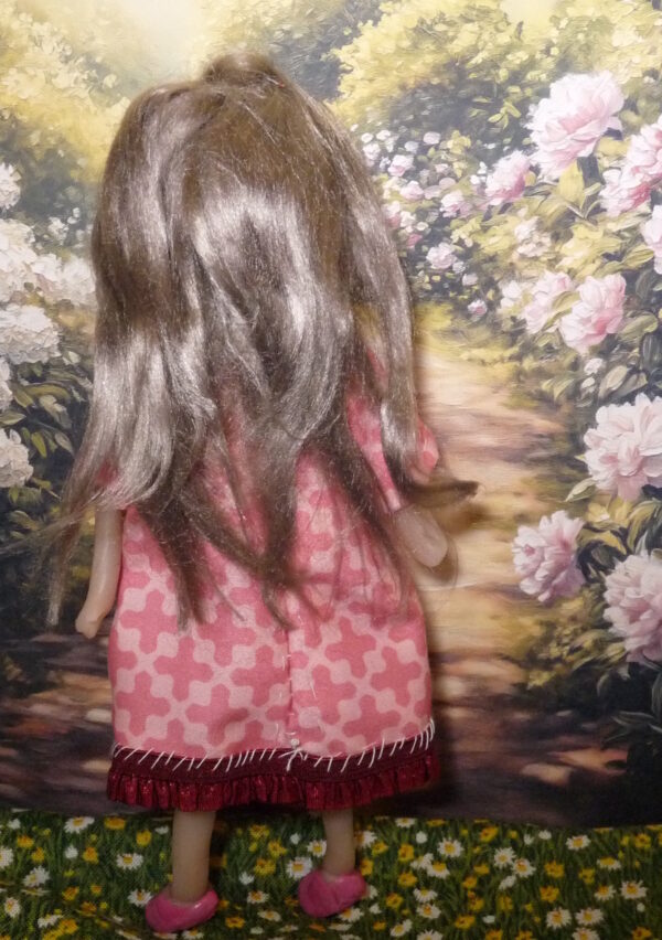Paula - Doll in pink and red dress - Image 3