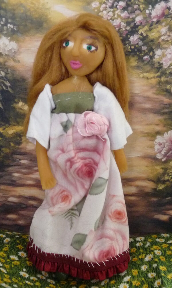 Simone - Doll with roses on dress - Image 2