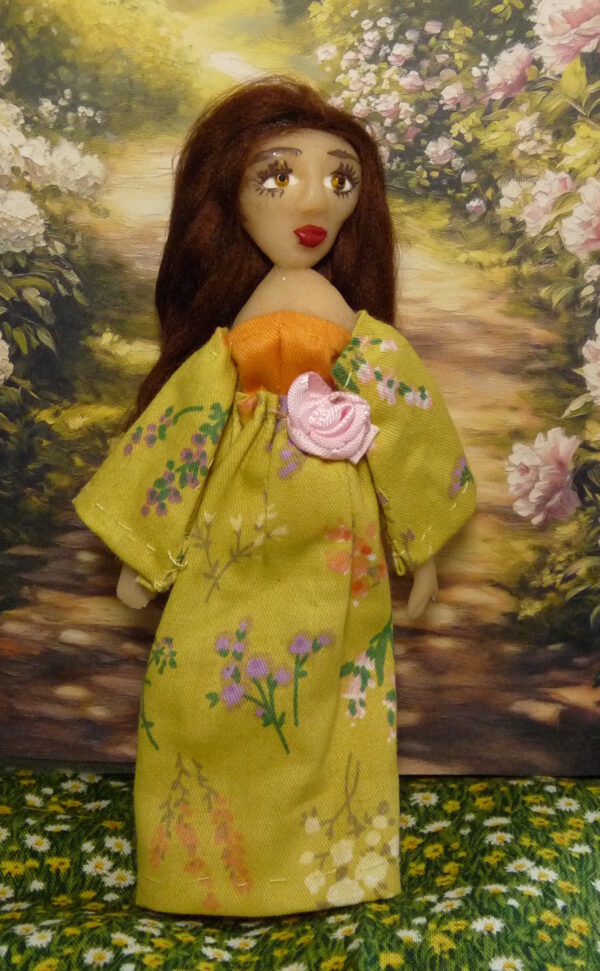 Anneli - Doll with yellow dress - Image 2
