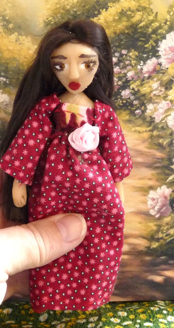Hannele - Doll in red dress - Image 4