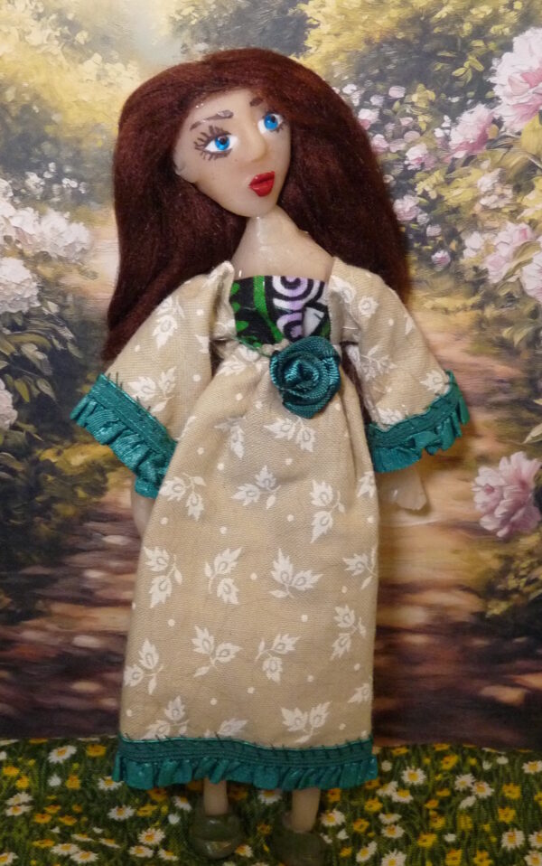 Jannike - Doll in green and cream dress - Image 2