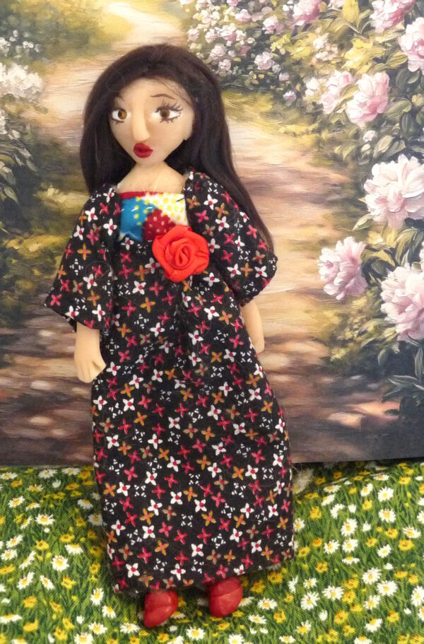 Mariana - Doll with black, red and white dress - Image 2
