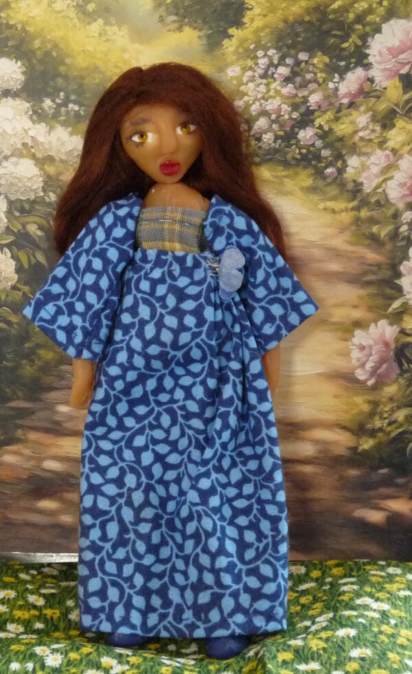 Vega - Doll with blue dress - Image 2