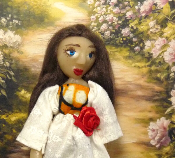 Yvonne - Doll in white dress